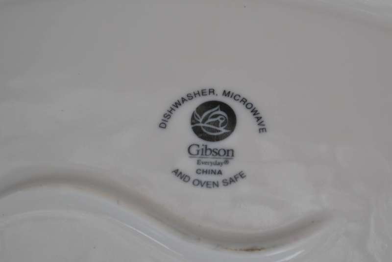 Gibson Designs Oval Serving Platter