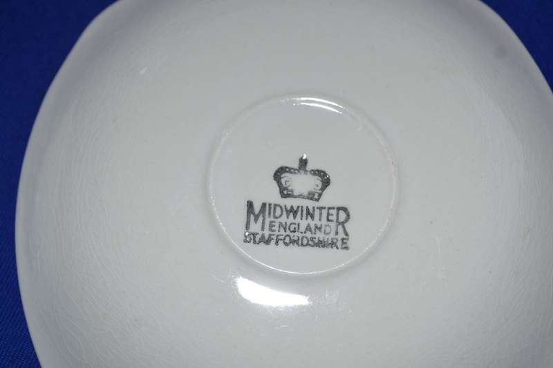 True Vintage Midwinter Coffee Set c1950's - 12 Pieces