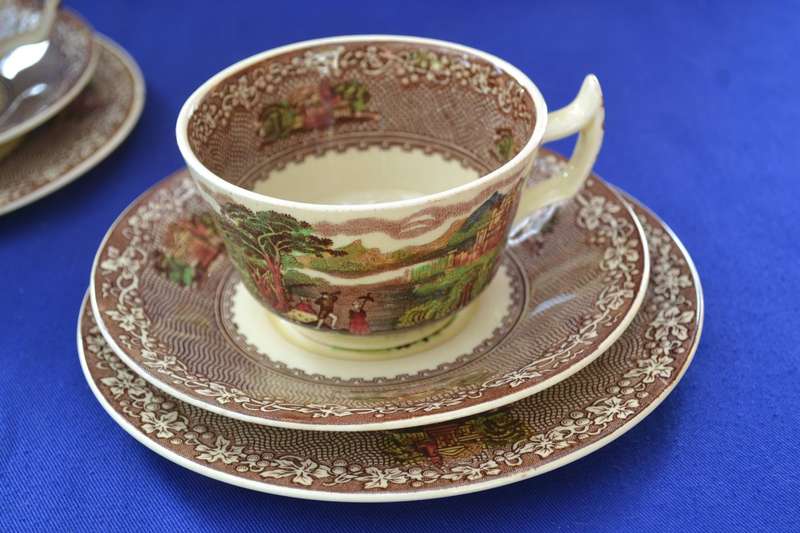 Antique Royal Staffordshire Pottery - Jenny Lind Tea for Two set - 9 Pieces