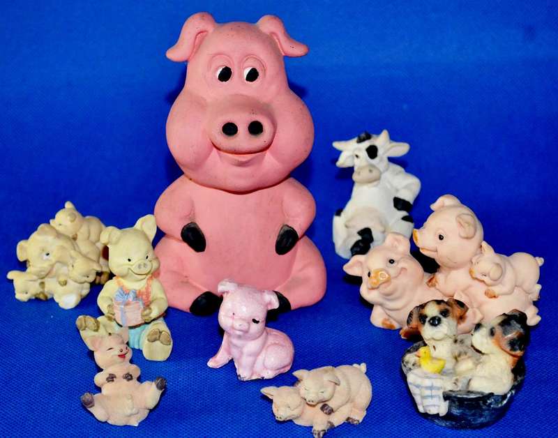 Assorted Small Ornaments - Pigs and Other Animals