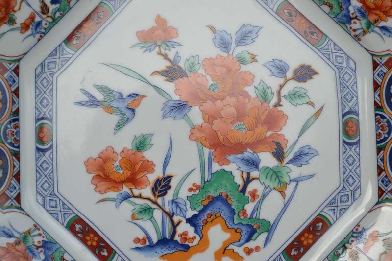 Large Vintage Genuine Imperial Imari Octagonal Plate