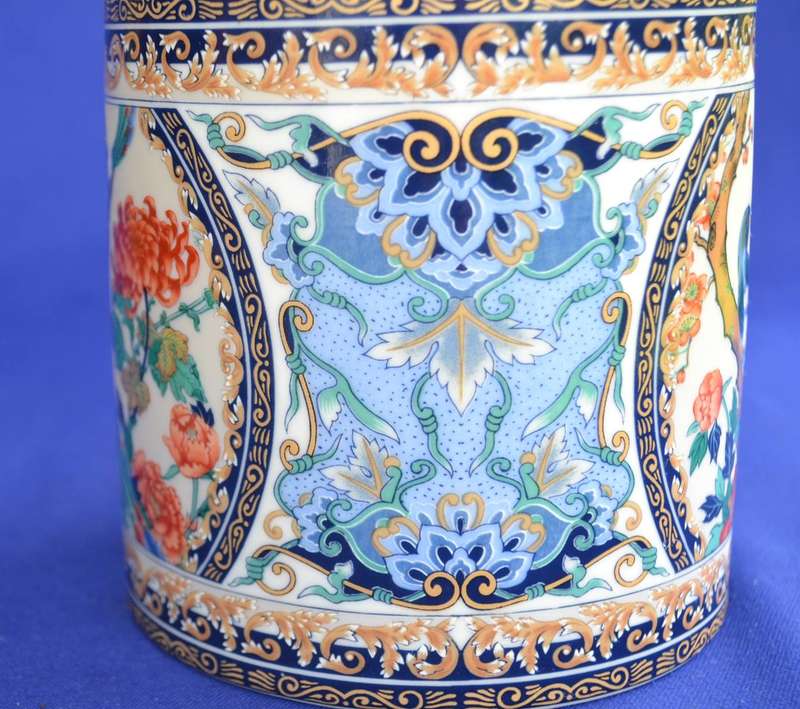True Vintage Imperial Imari Tea Pot with Bamboo Handle
