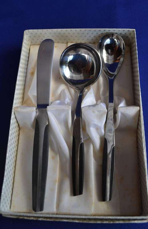 Assorted Tea Spoons Cake Forks etc - Various Makers 22 Pieces