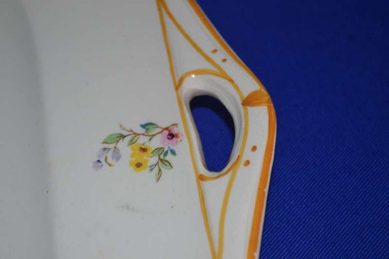 Hampton England Cake Plate - 2 x Genuine Lord Nelson Bowls