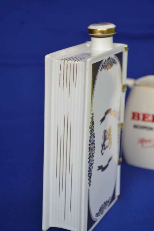 Hanky Banister Whisky book Decanter and Wade Bells Water Jug