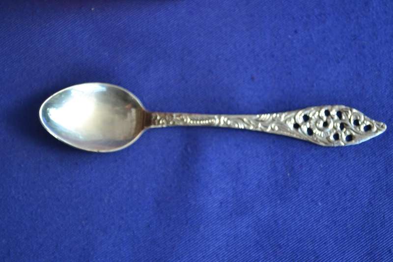 Assorted Tea Spoons Cake Forks etc - Various Makers 22 Pieces