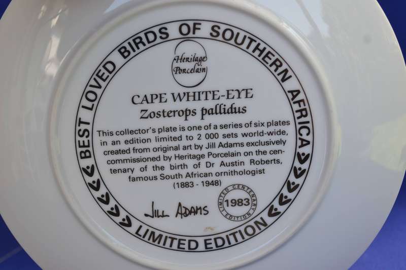 Heritage Porcelain Best Loved Birds of Southern Africa Collectors Plate - Cape White Eye