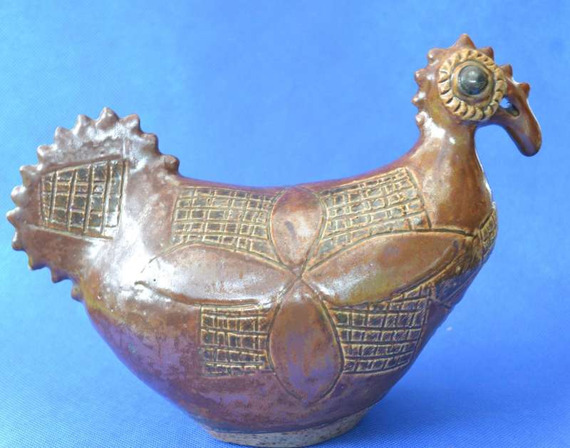 Vintage Rorke's Drift Studio Pottery Chicken - Signed E Mbatha