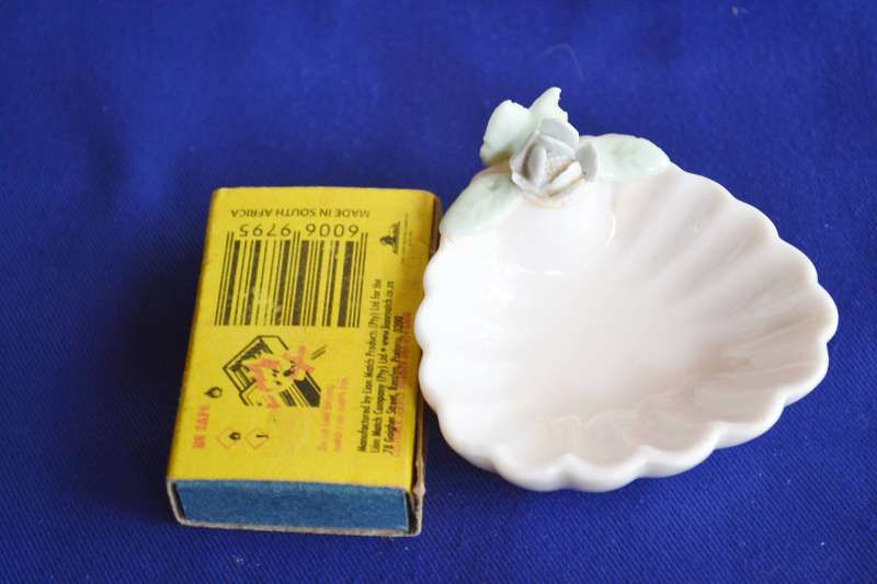Vintage Hand Painted Cherub Pedestal Trinket Dish Plus Porcelain Trinket Dishes - Set of four