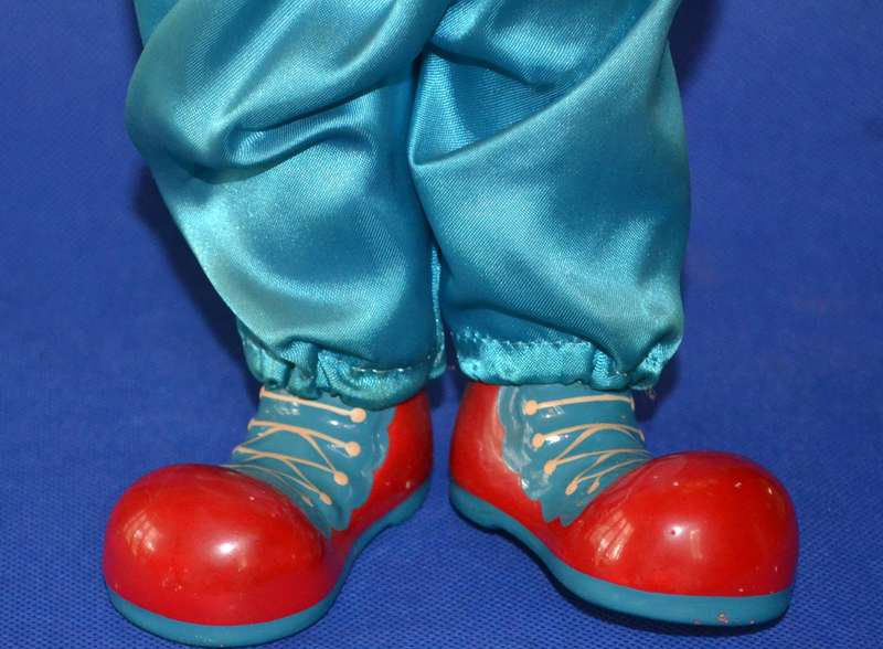 Vintage Glazed Porcelain Clown c1980's