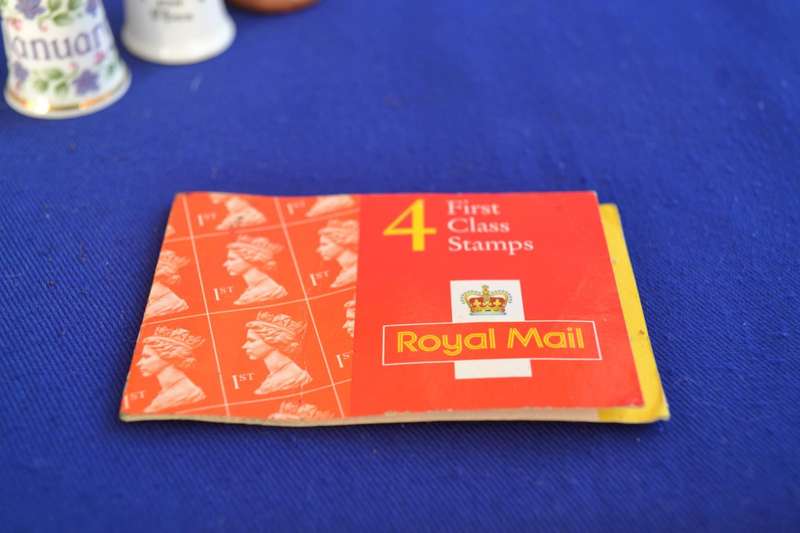 Selection of Assorted Collectable Items Including Royal Family Memorabilia