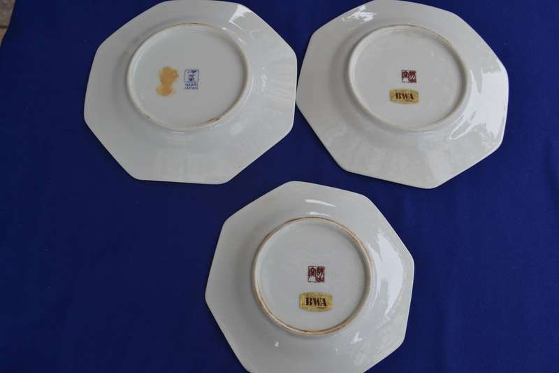 Vintage Octagonal Imari Plates x 3