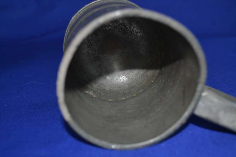 Vintage British Pewter 1 Pint Tankard