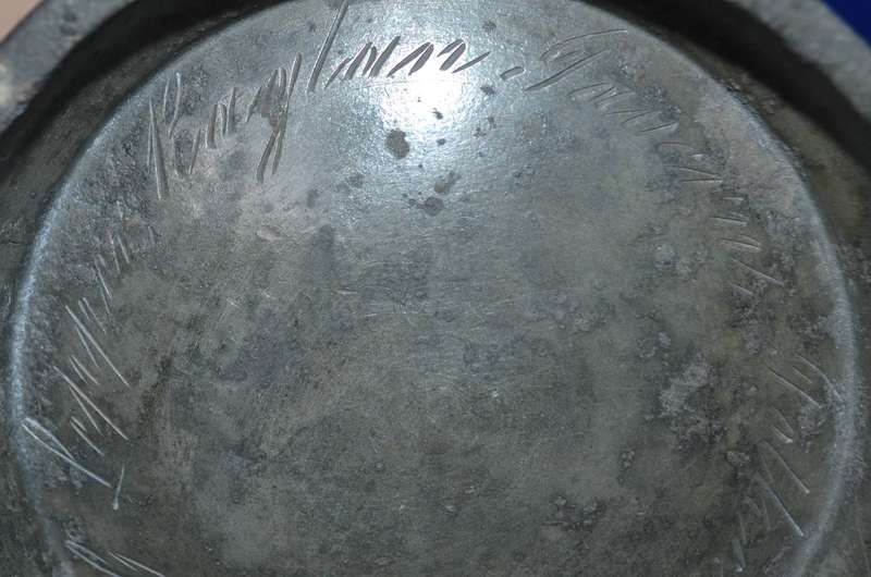Vintage British Pewter 1 Pint Tankard