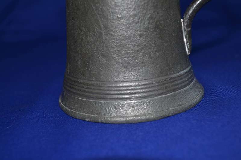 Vintage British Pewter 1 Pint Tankard