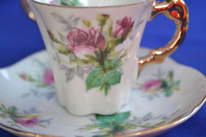Fine Bone China Demitasse Cups and Saucers, and Tea Pot - Japan