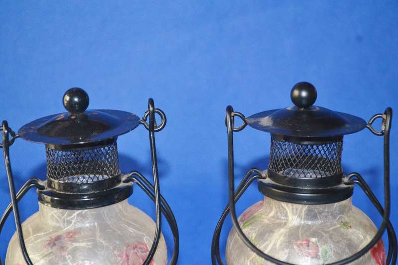 Assorted Bathroom Ornaments - 4 Pieces