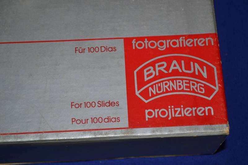 Braun 100 Magazine Carousel Slide Tray For Slide Projectors with Blank Slide Mounts