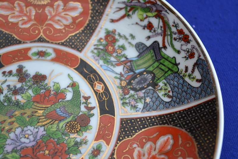 True Vintage Imperial Imari Plates x 2