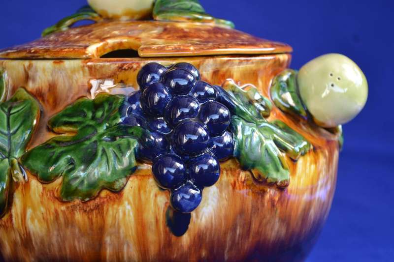 St Peters Grax - Austria Majolica Bowl with Lid