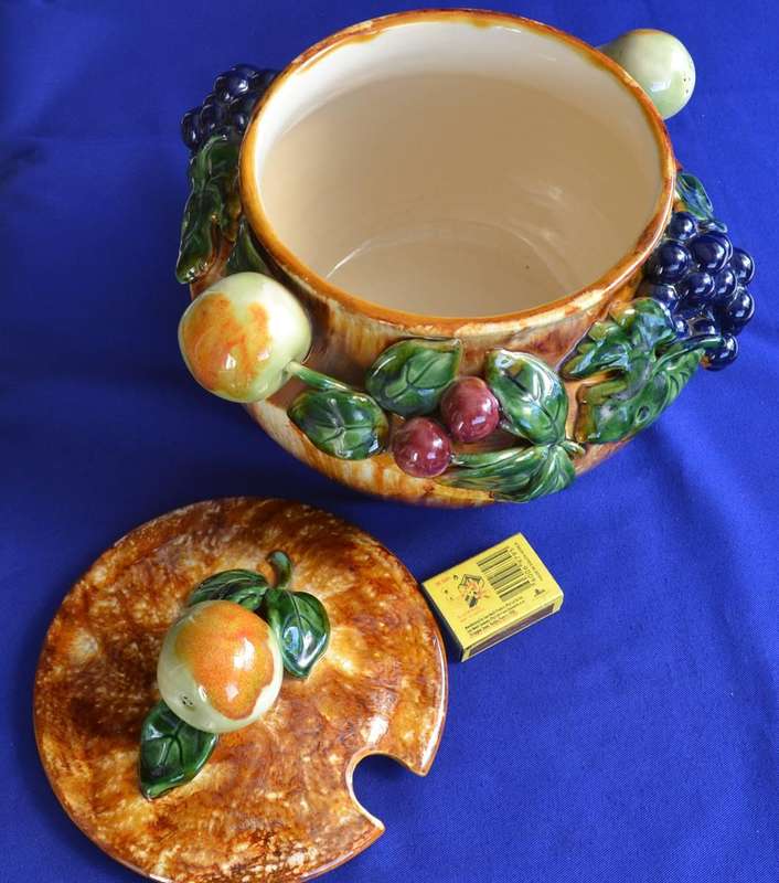 St Peters Grax - Austria Majolica Bowl with Lid