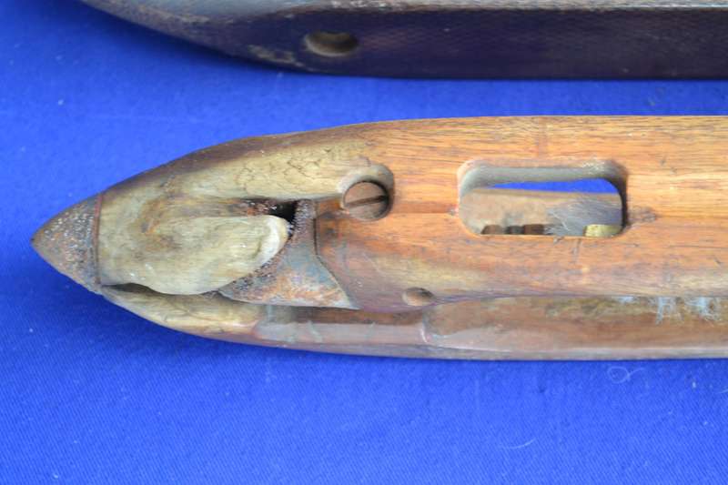 Vintage Wooden Weaving Flying Shuttles