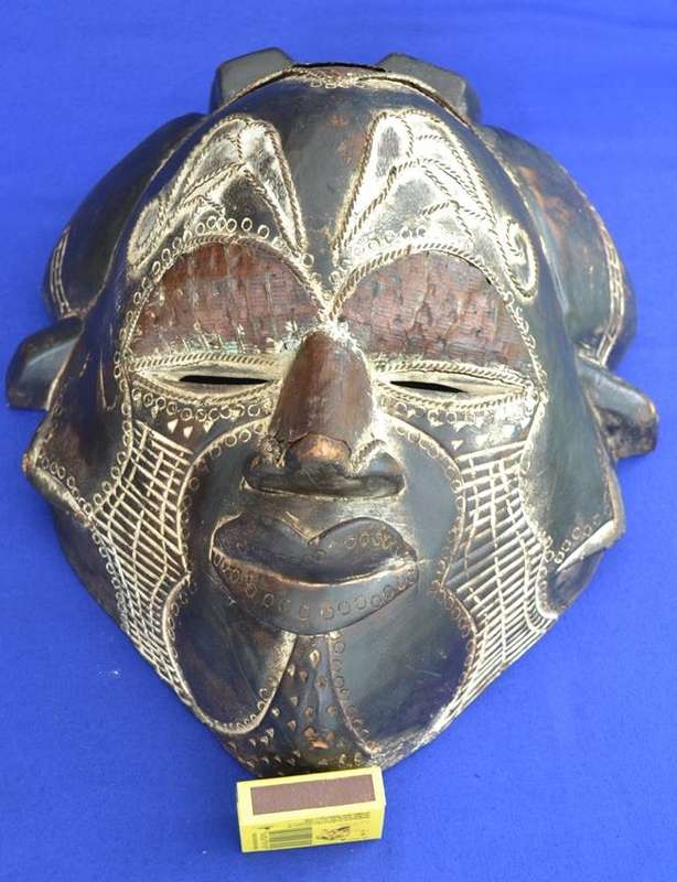 Vintage Rare Collectable Chokwe Ceremonial Mask