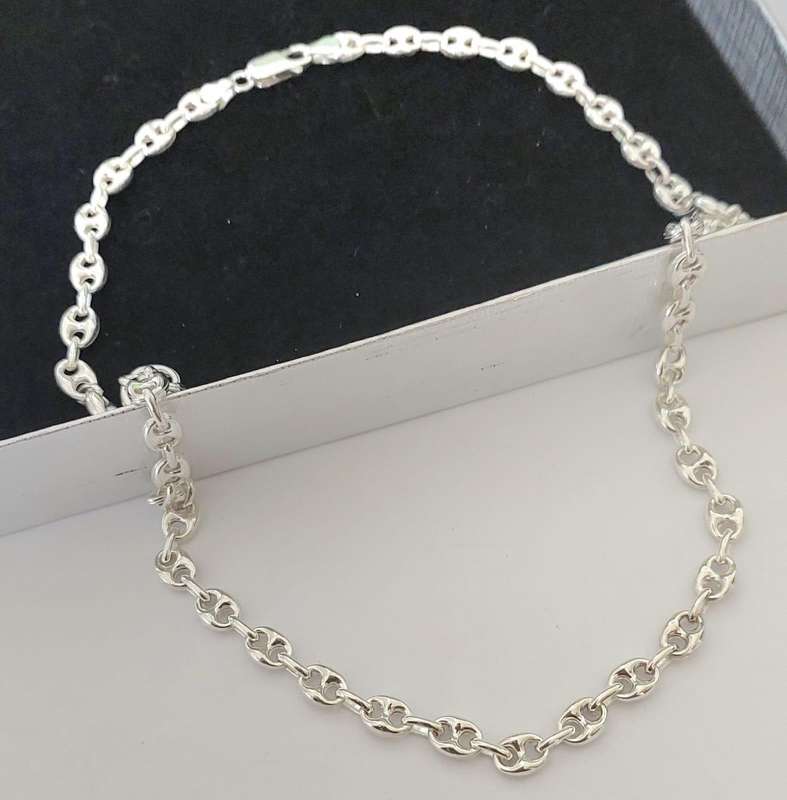 55cm Silver Hollow Marina Style Necklace