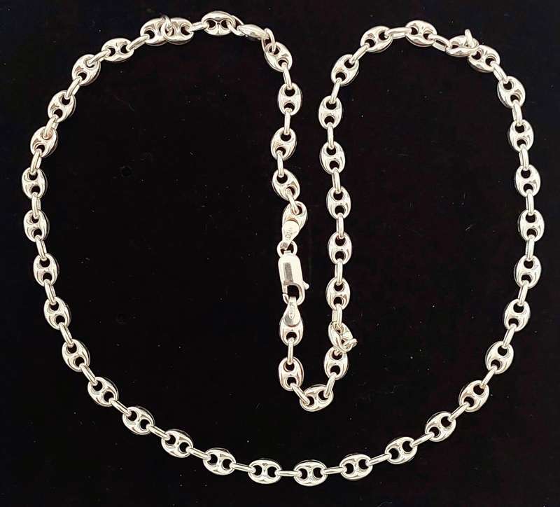 55cm Silver Hollow Marina Style Necklace
