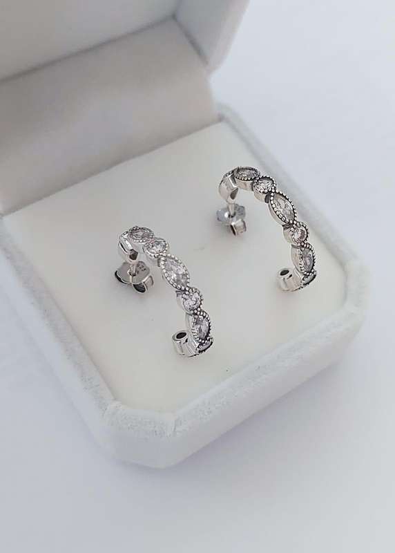 Vintage style CZ Hoop Earrings in Silver