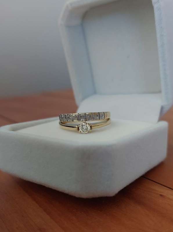 0.063ct Natural Diamond Band in 9ct Yellow Gold- Size 7