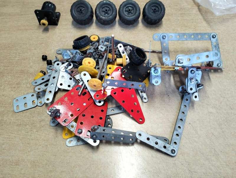 OLD MULTIMODELS MECCANO LIKE BUILDING KIT