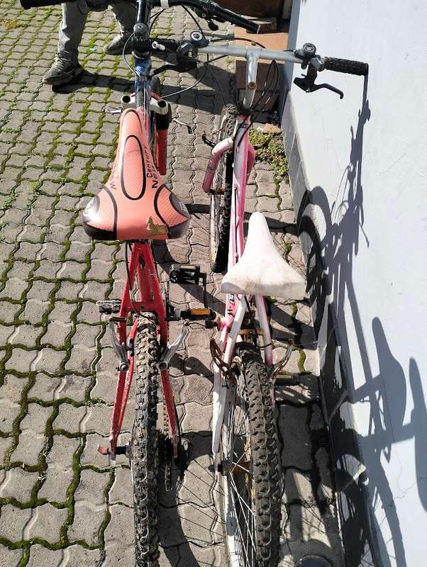 2 X BICYCLES