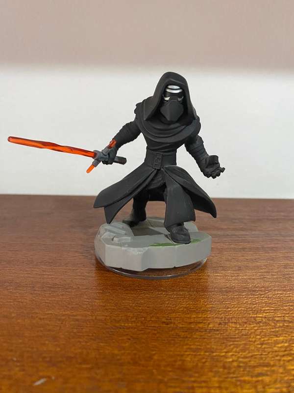 Disney infinity character- Kylo Ren