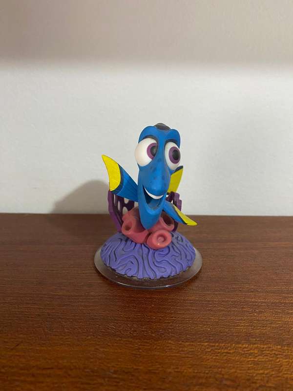 Disney Infinity Character- Dory and Nemo play-set box