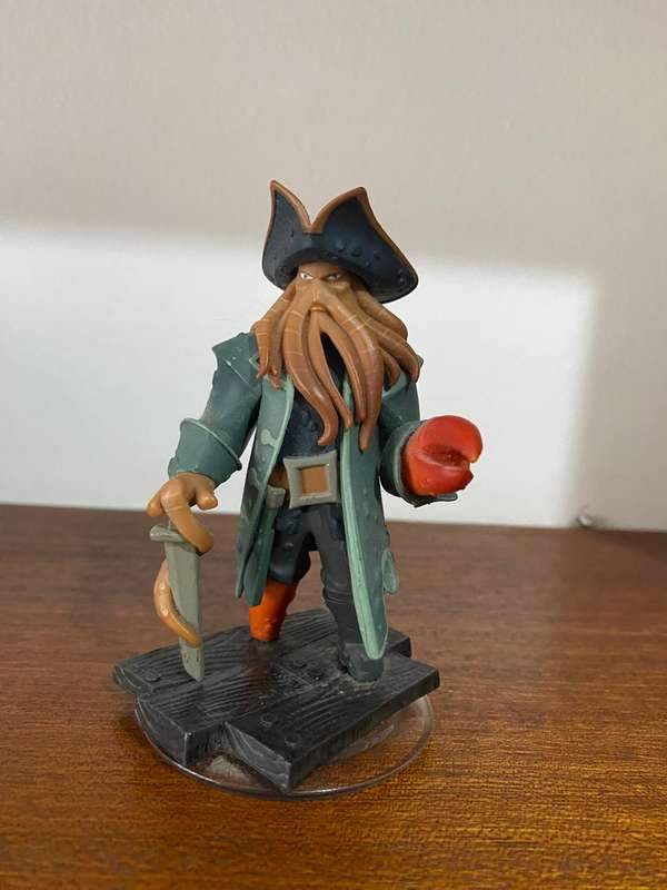 Disney infinity character- Davy Jones