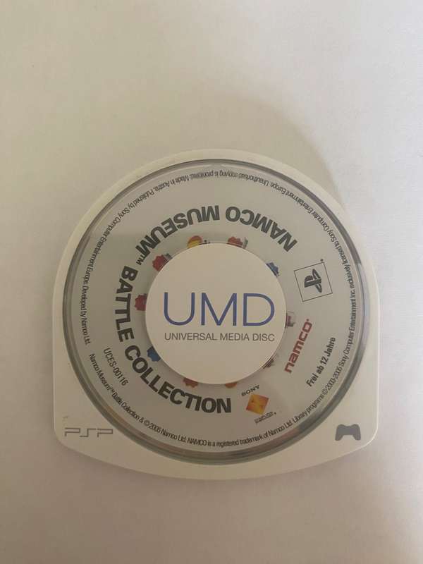 5 PSP game discs