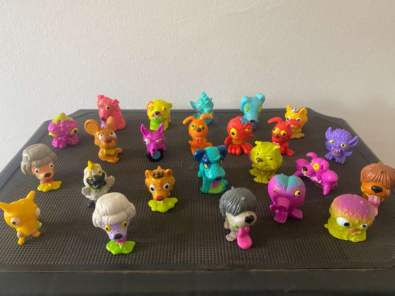 The ugglys pet shop ( all 74 ugglys)