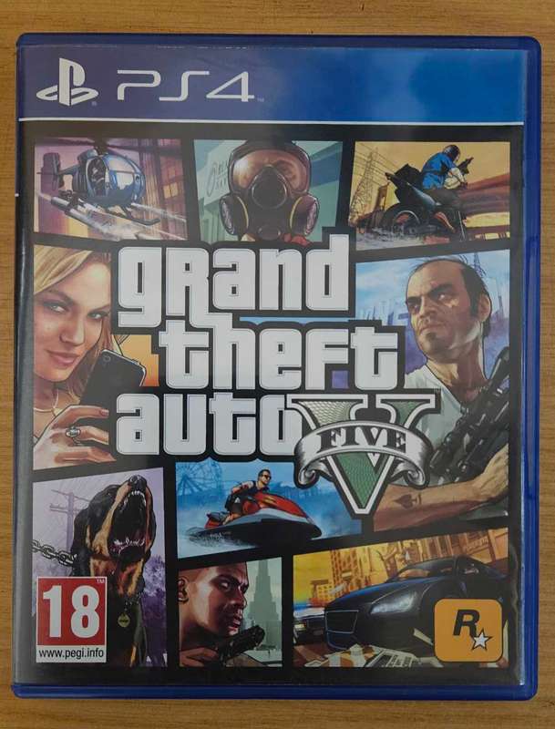 Grand Theft Auto 5  (PS4)