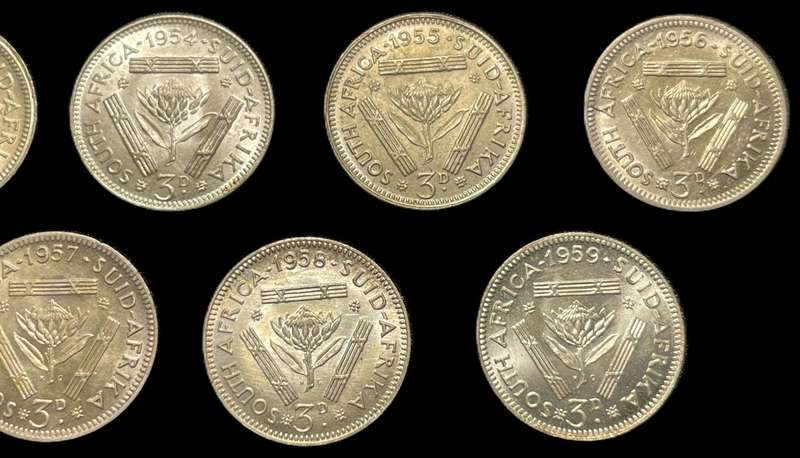 Beautiful complete 1953-1959 SA Union silver 3 pence (tickey) coin set - All are in a good condition