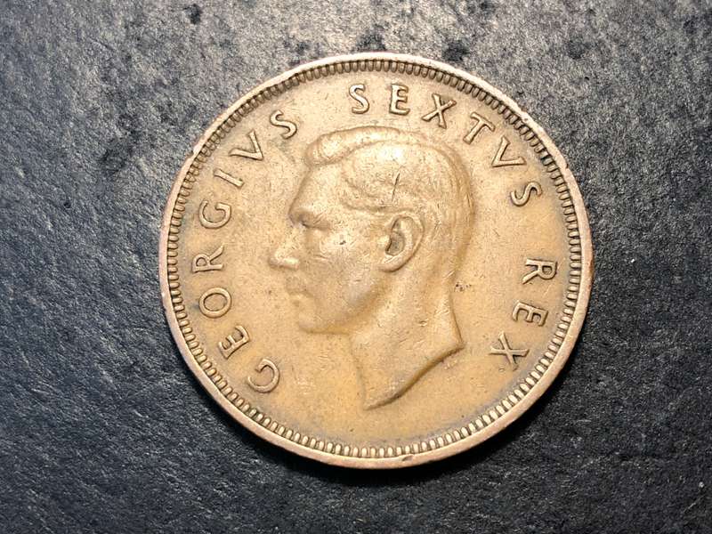 Union of South Africa 1948 Bronze 1 penny coin - No dot after date - As per photo