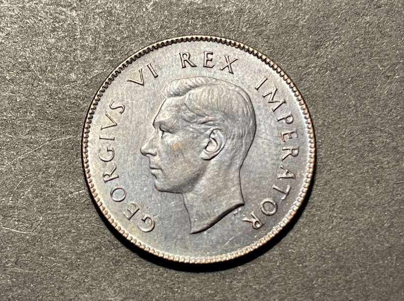 Beautiful 1938 SA Union 1/4 penny coin in AU+ - Scarce date