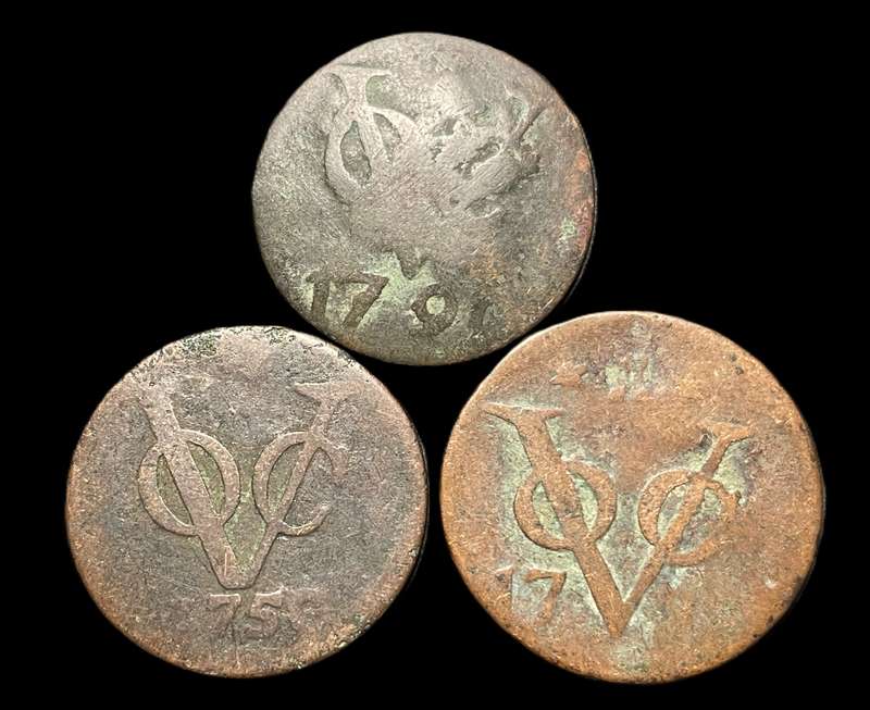 Nice old VOC Shipwrecked copper 1 Duit coins - 2 available - Price is per coin