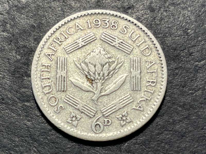 SILVER 1938 King George VI South African 6 pence (6d) coin