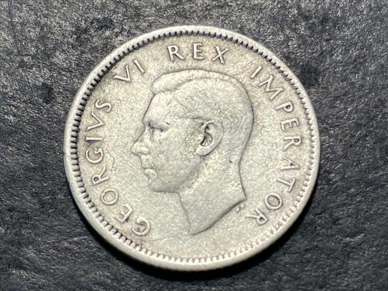 SILVER 1938 King George VI South African 6 pence (6d) coin