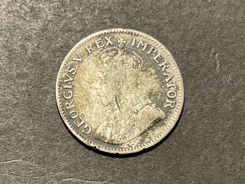 Scarce 1928 SA Union Silver 3 pence (Tickey) coin - Scarcer filler coin