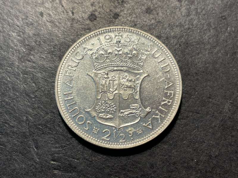 *Only 3,150 minted* - 1954 South African Silver ex-proof half crown coin