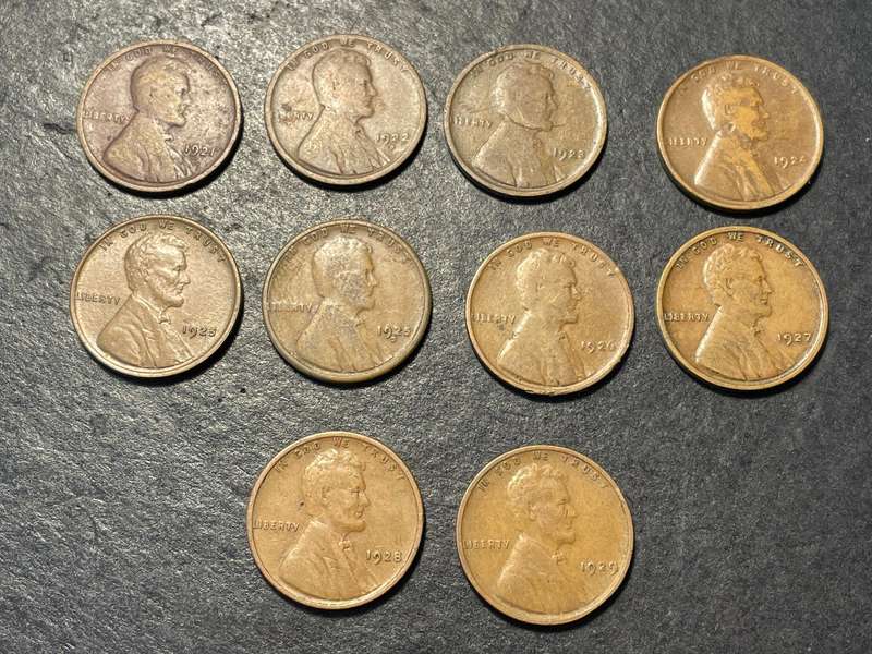 American wheat pennies - Lot of ten different date-and-mintmark combinations from the 1920s