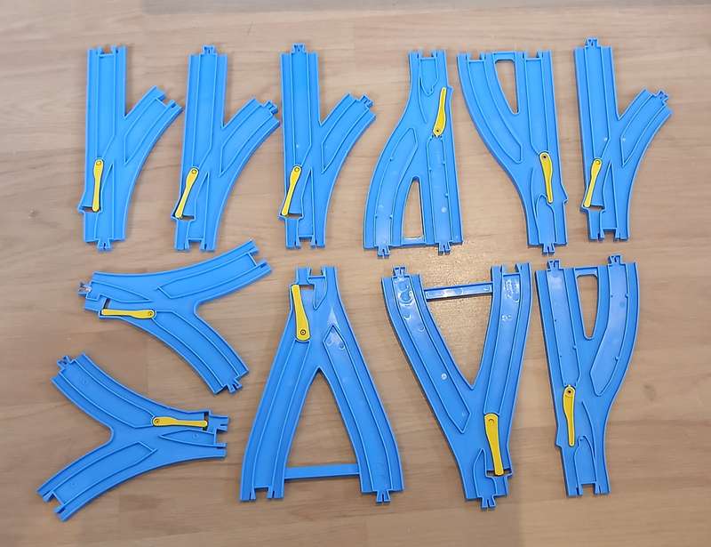 TOMY Thomas train set tracks - lot 3