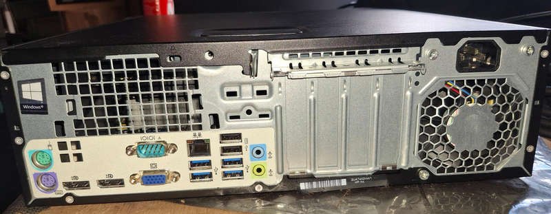 HP Eitedesk 705 G3 AMD